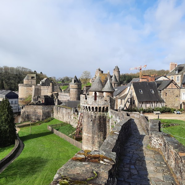 Château de Fougères 1