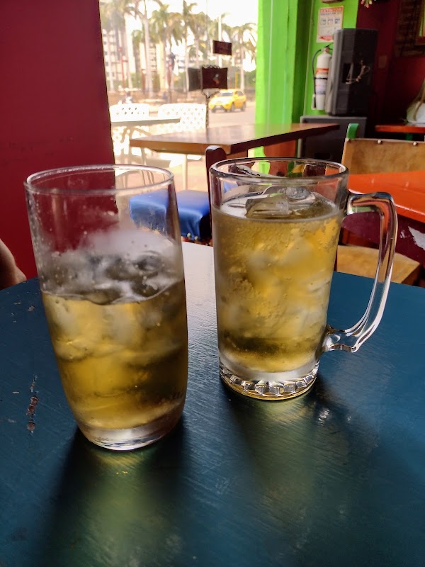 Caponera Café Bar 2
