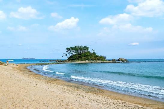 Jinha Beach 4