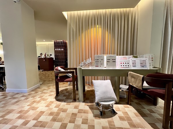 Cence Nail & Lash 4