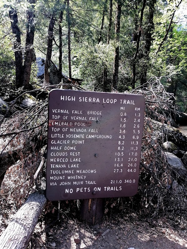 Mist Trail & John Muir Trail Trailhead 4