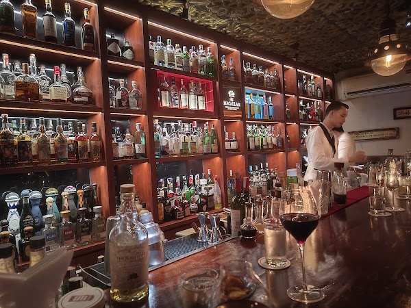 Telephone bar 3