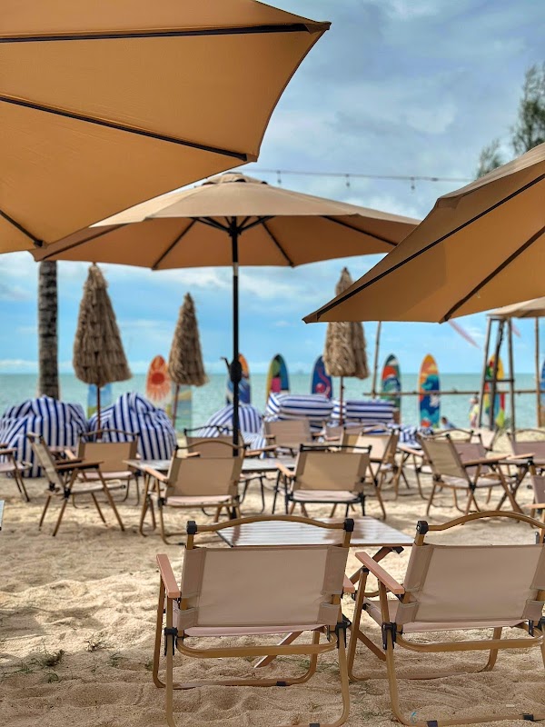 Old Sense Beach Bar