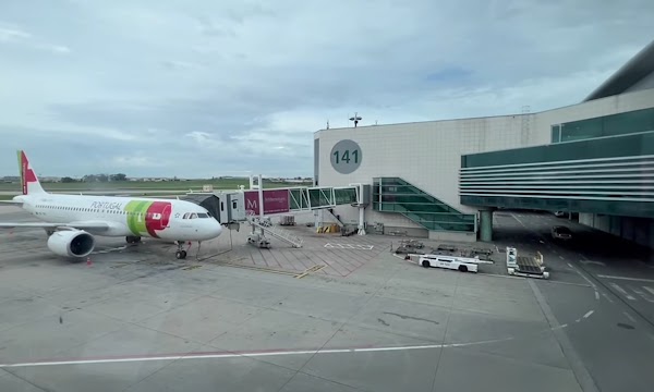 Humberto Delgado Airport 5