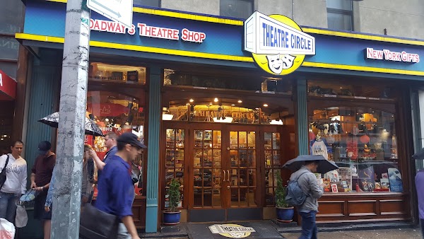 Theatre Circle