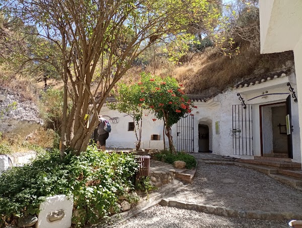 Museo Cuevas del Sacromonte. Centro de Interpretación del Valle del Darro. 3
