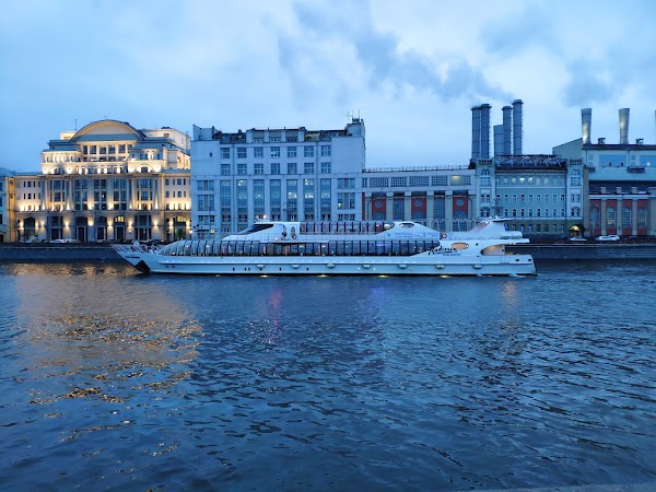 Moskva River 2