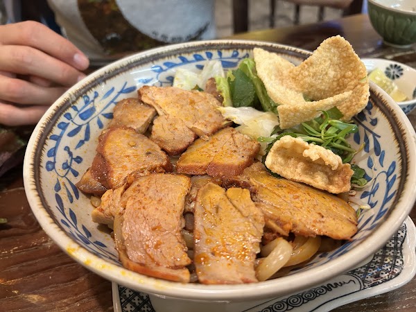 MẸT Hội An - Vietnamese cuisine & Vegetarian options 7 4