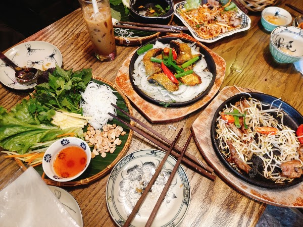 MẸT Hội An - Vietnamese cuisine & Vegetarian options 7 3