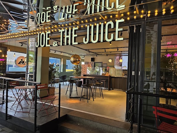 JOE & THE JUICE 1