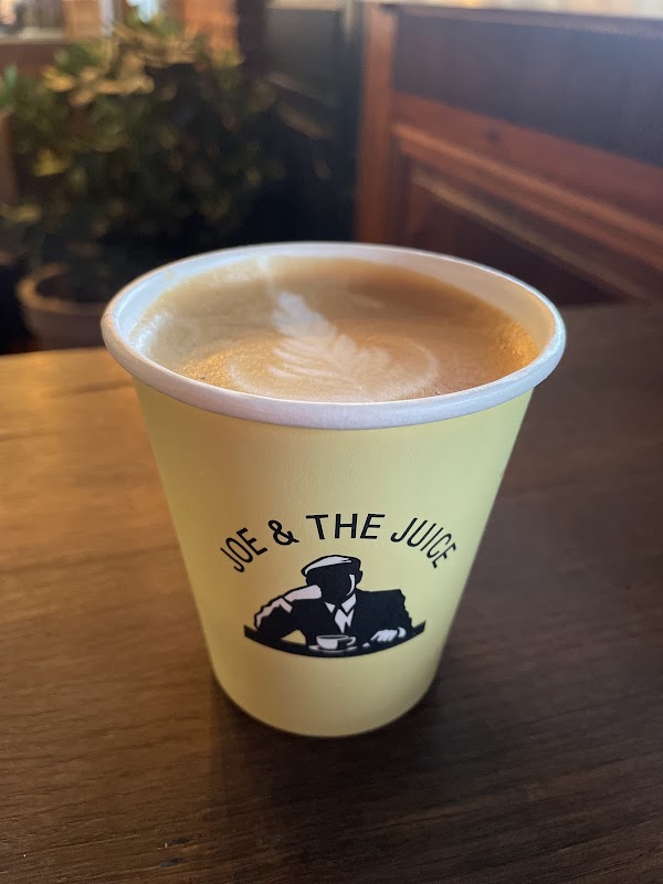 JOE & THE JUICE 3