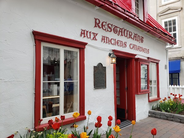 Aux Anciens Canadiens