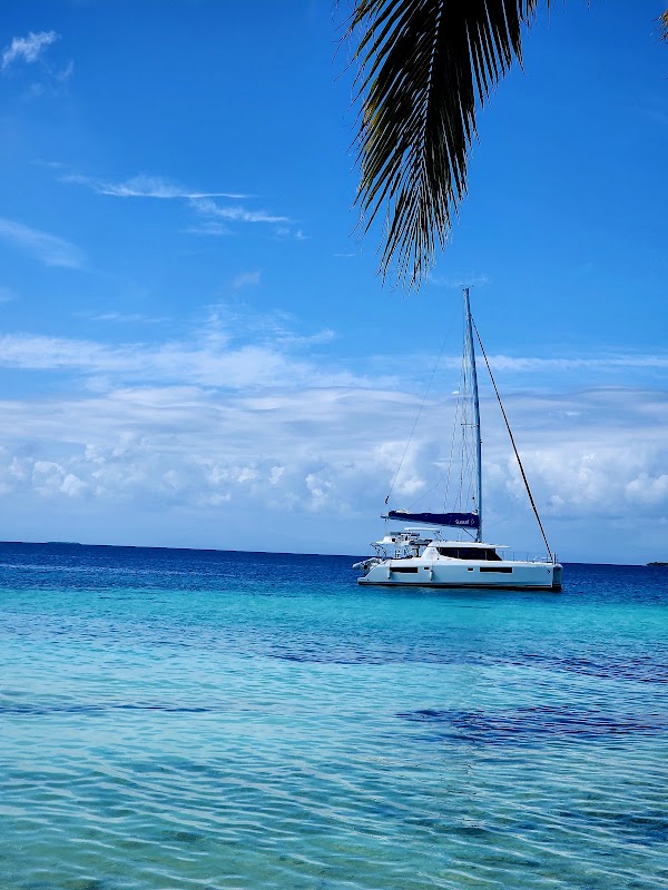 Moho Caye 2