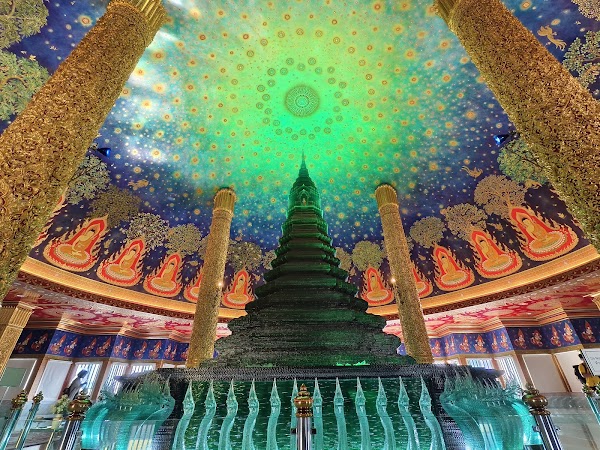 Photo spot for the Big Buddha at Paknam Temple (Phra Buddha Dhammakaya Thep Mongkol) 2