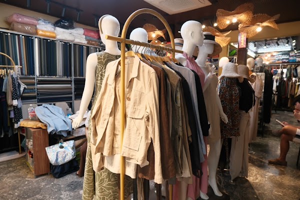 Izi Tailor 1 - Tailor in Hoi An 2