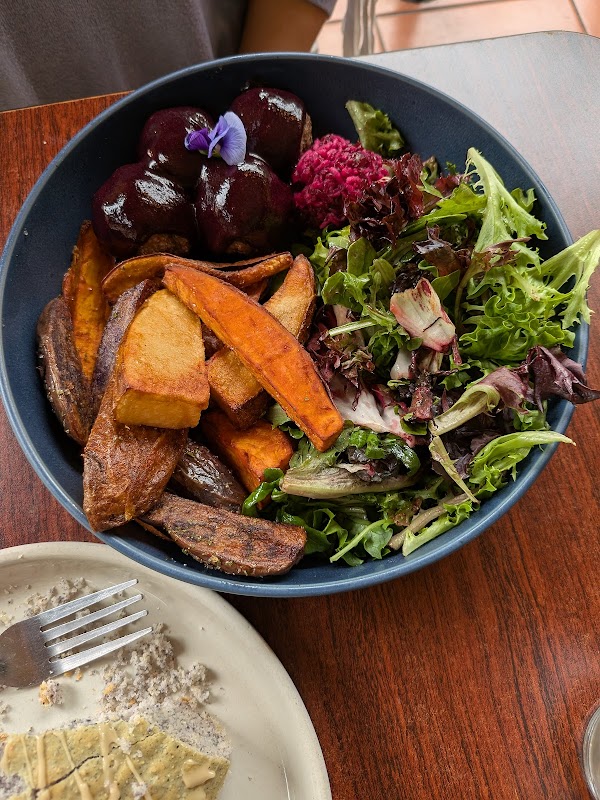 Wahpepah’s Kitchen 3