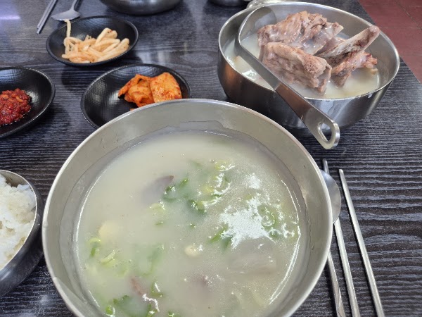 Hwaseong Restaurant 4
