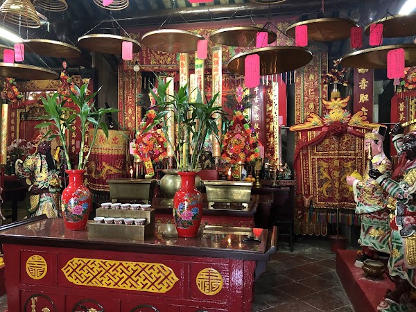 Tai O Kwan Tai Temple 5