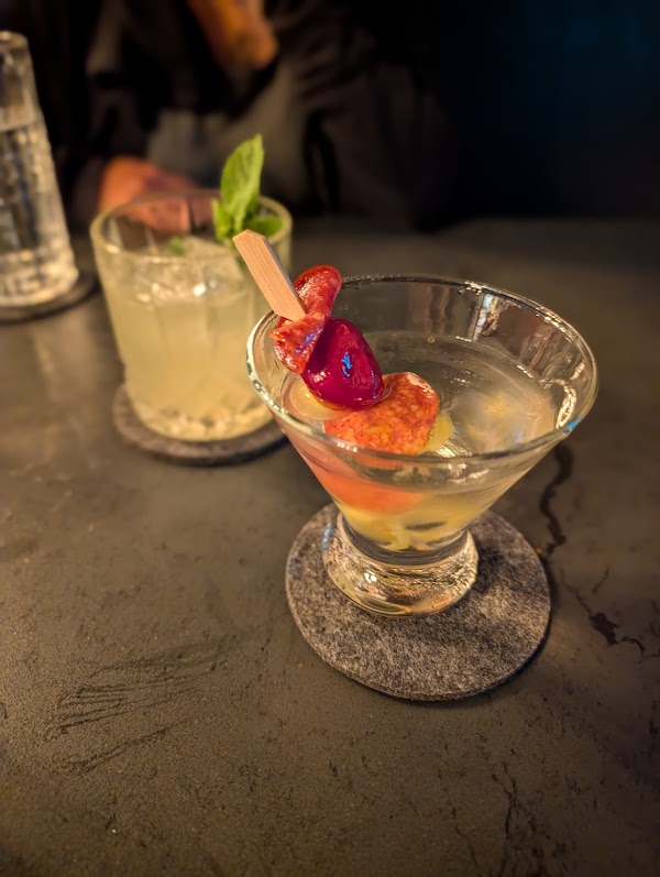 Windsor Block Bar 5