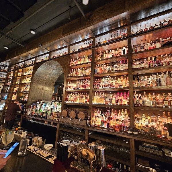 Windsor Block Bar 4