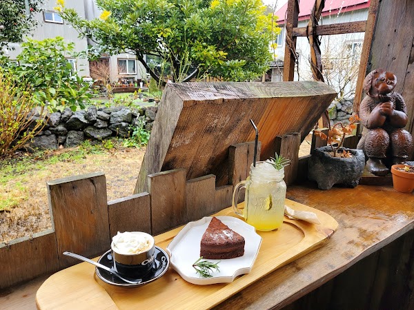 The Cafe Heotgan 5