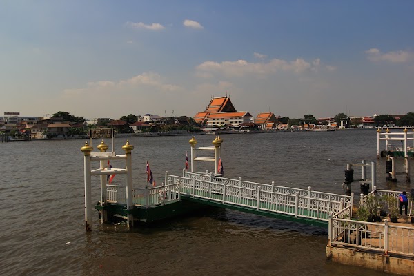 Yodpiman Riverwalk 4