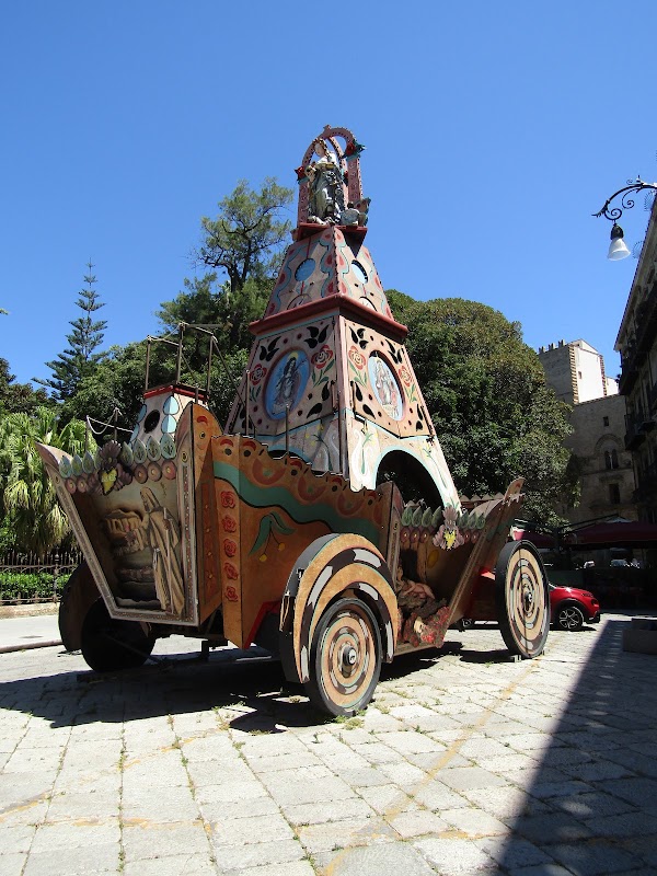 Piazza Marina 3