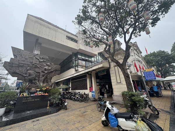 Đồng Xuân Market 2