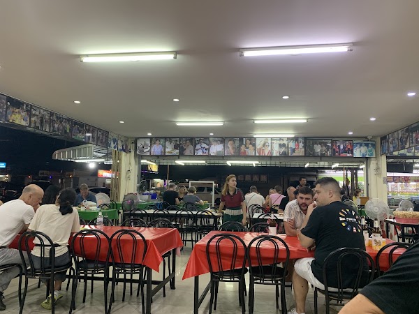 Chaweng Seafood Center 1