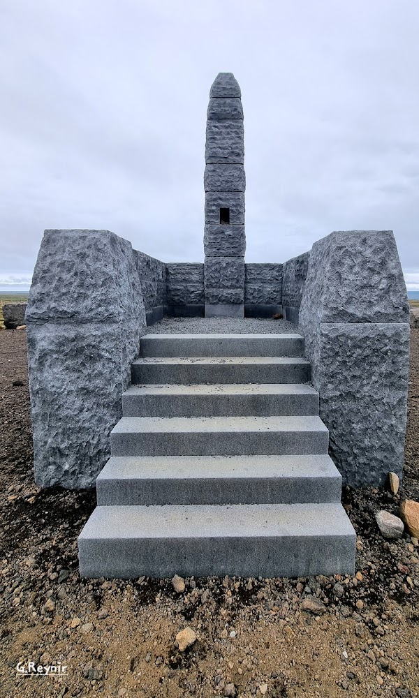 Arctic Henge 3