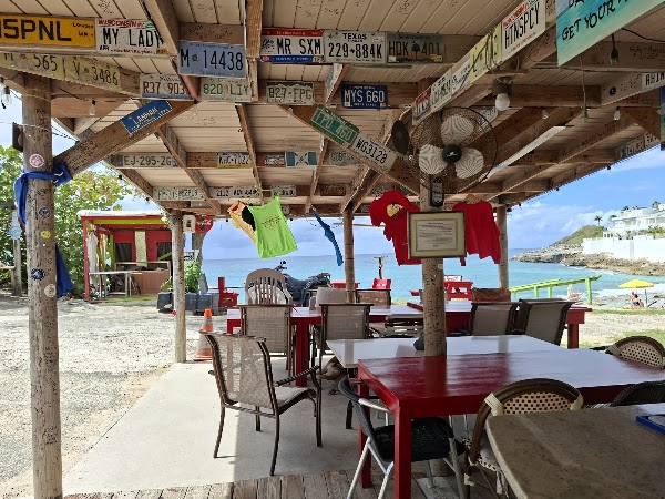 Dany's at Cupecoy Beach Bar 3