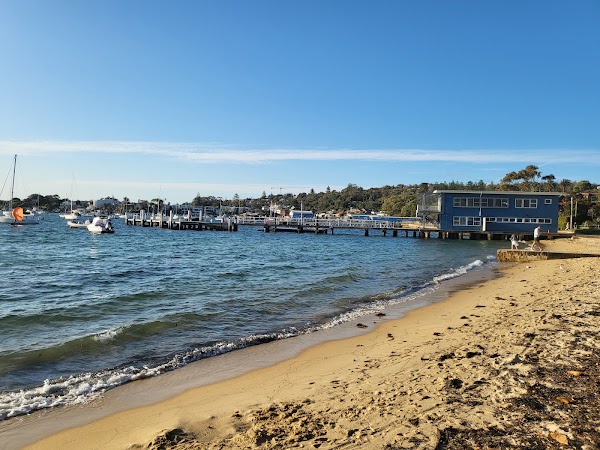 Gibsons Beach