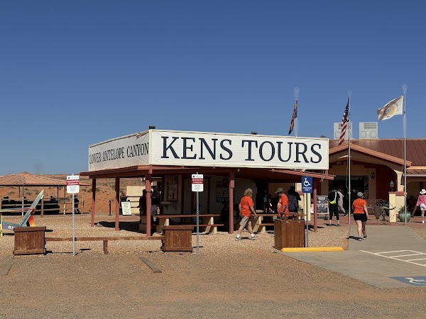 Ken's Tours Lower Antelope Canyon 4