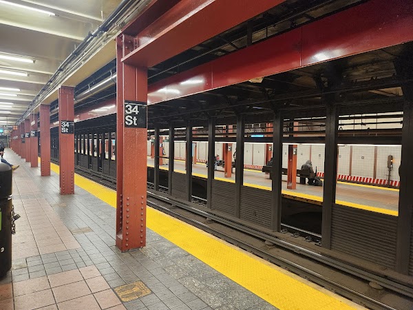 34 St-Herald Sq 1