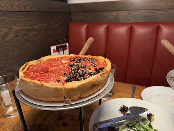 Giordano's 3