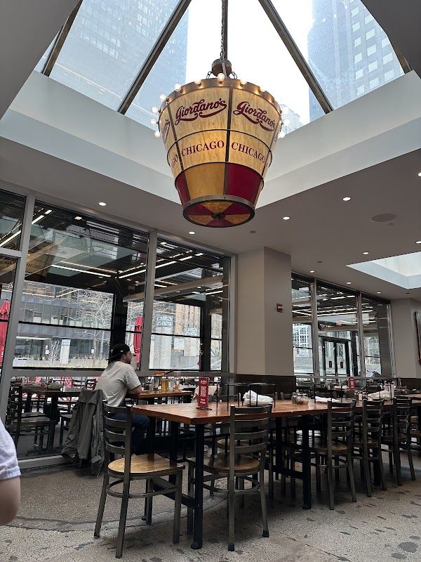 Giordano's 2