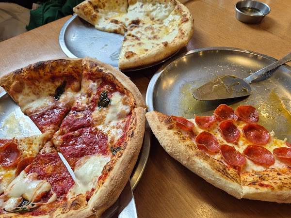 Myeongdong Pizza 4