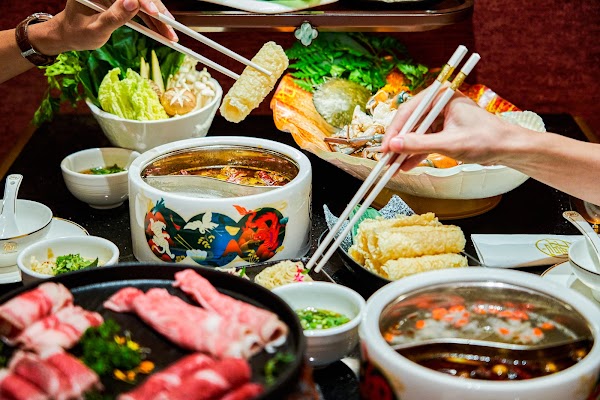 FUWANG HOT POT • TEA HOUSE 富王火锅 茶馆 5