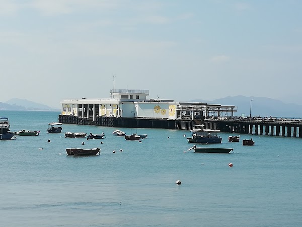 Yung Shue Wan Ferry Pier 5