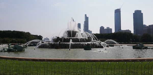 Buckingham Fountain 4