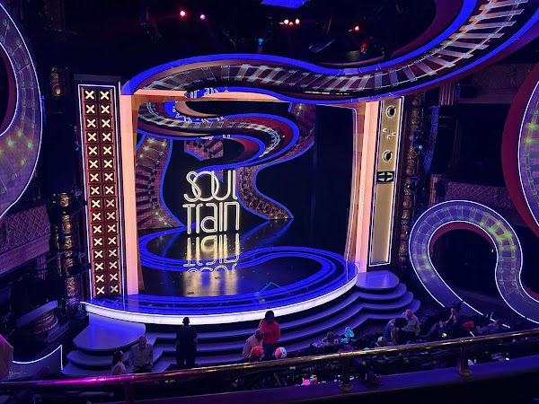 Toni Rembe Theater 1