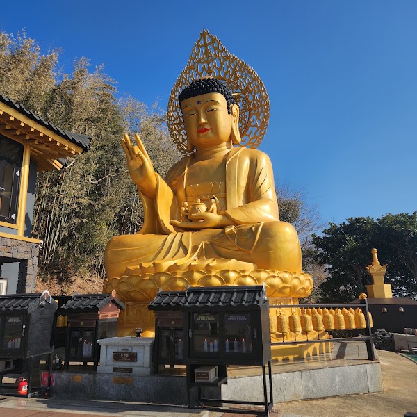 Sanbanggulsa Temple 3