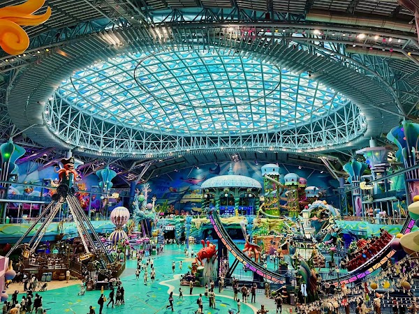 Chimelong Ocean Kingdom 3