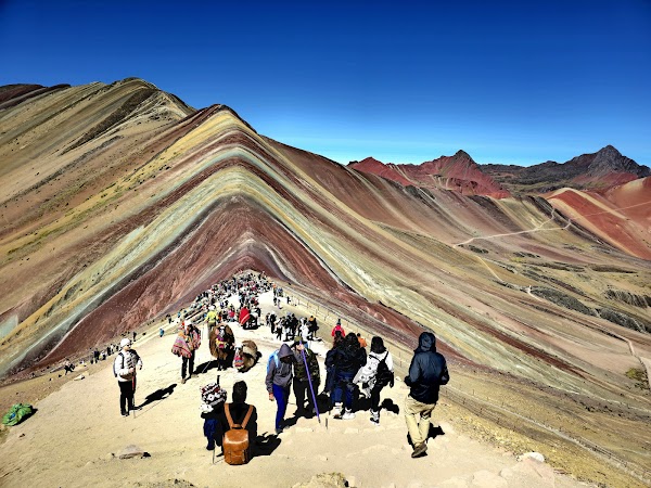 Vinicunca Rainbow Mountain 1