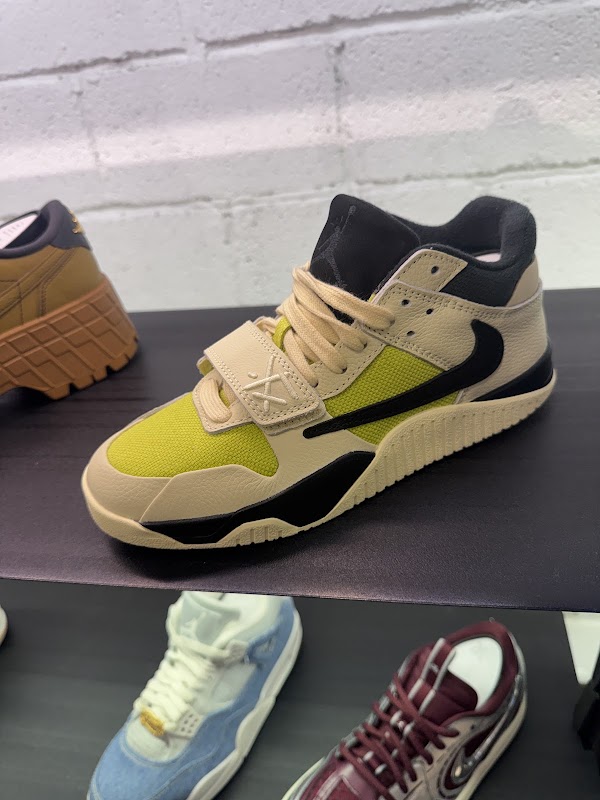 NIKELAB 3