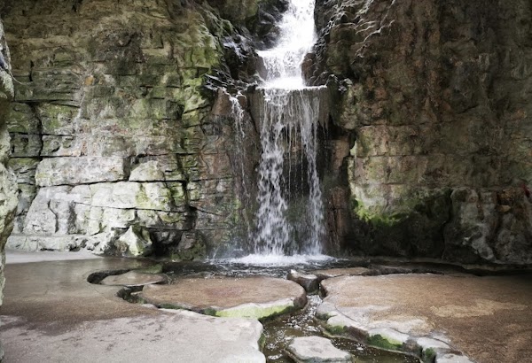 Parc des Buttes-Chaumont 4