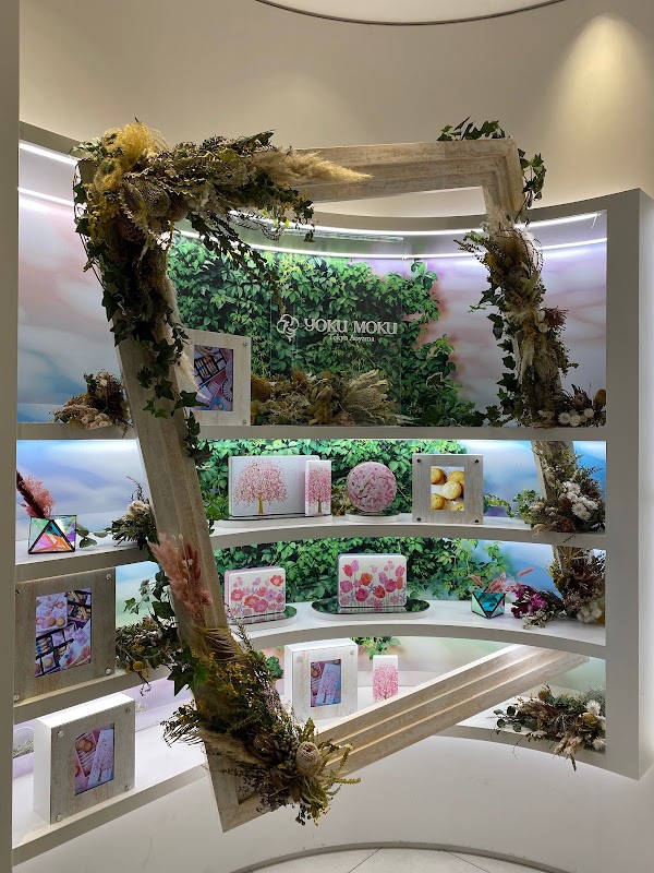 Yoku Moku Aoyama Main Store