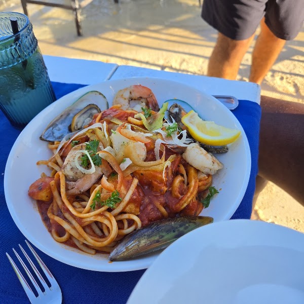 Flying Fishbone 4