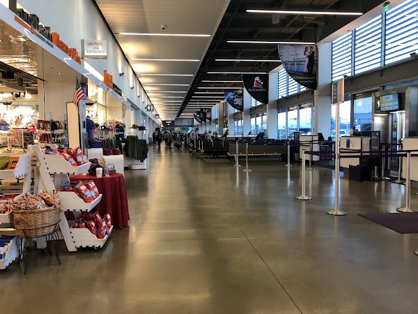 Long Beach Airport 2