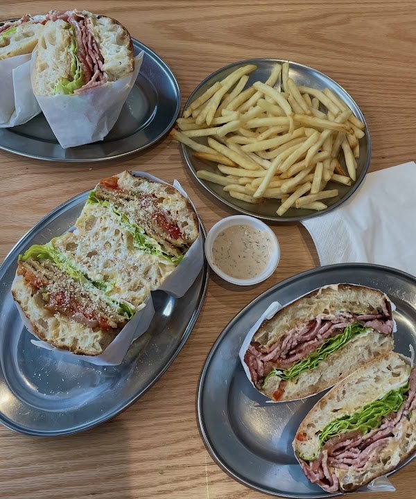 Peggy's 4
